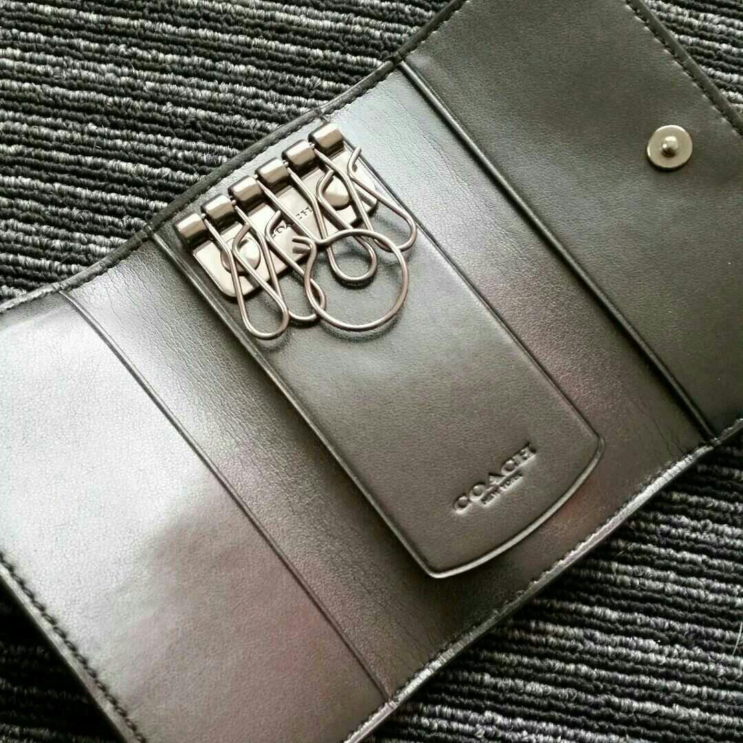 【完売カラー】 COACH キーケース 新作⭐モデル 新品 チャコール×ブラック
