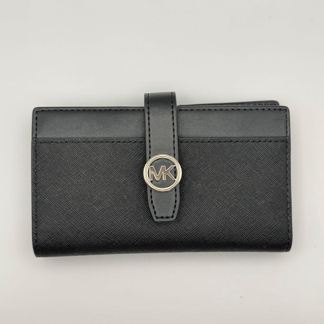 未使用　コンパクトな折り財布✨ MICHAEL KORS 折り財布 ブラック