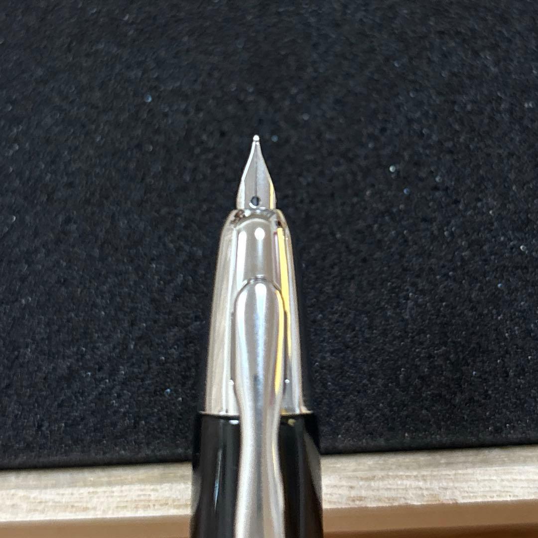 ※最終お値下げ PILOT キャップレス 万年筆 螺鈿 水面 F 細字