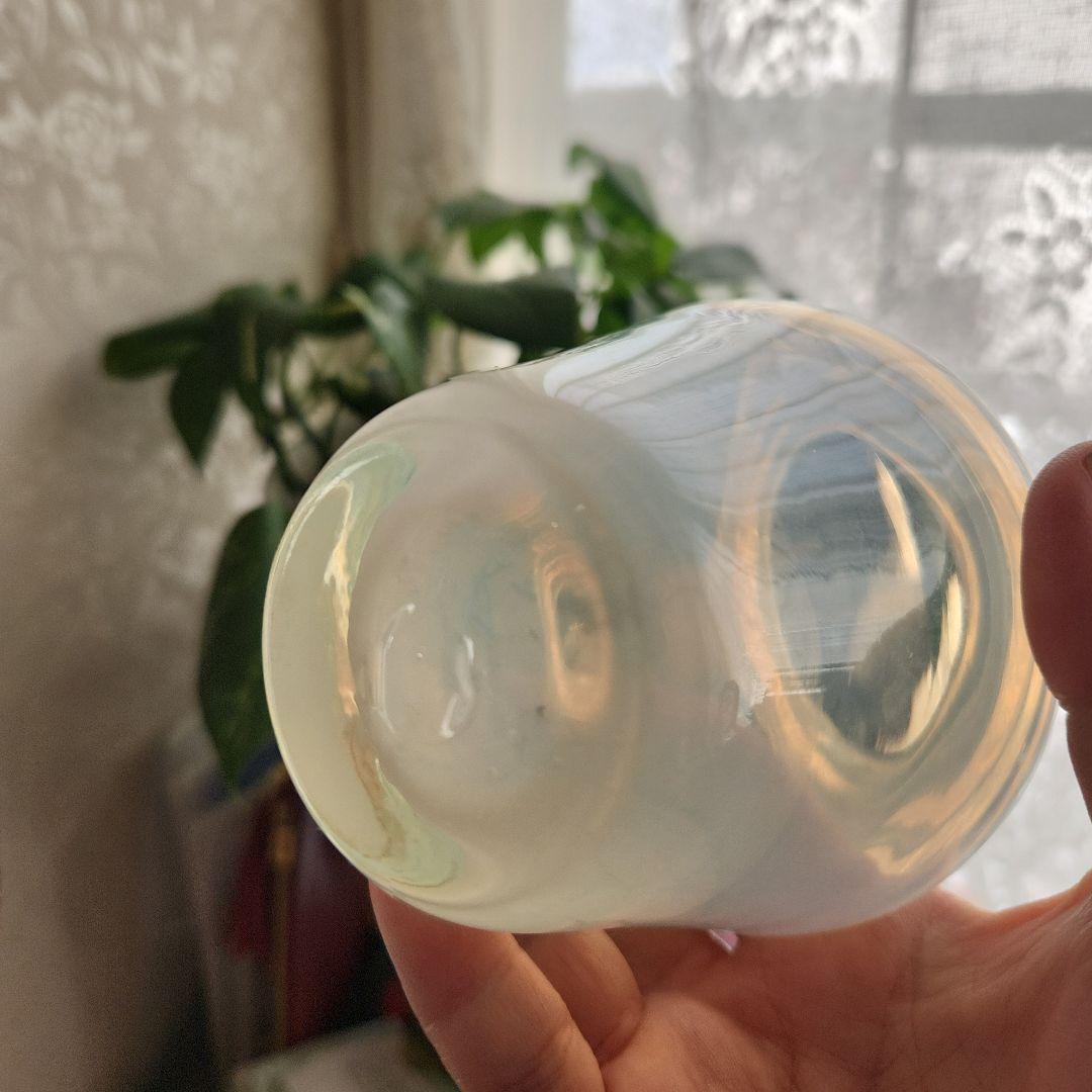 アンティーク　オパールセントフラワーベース