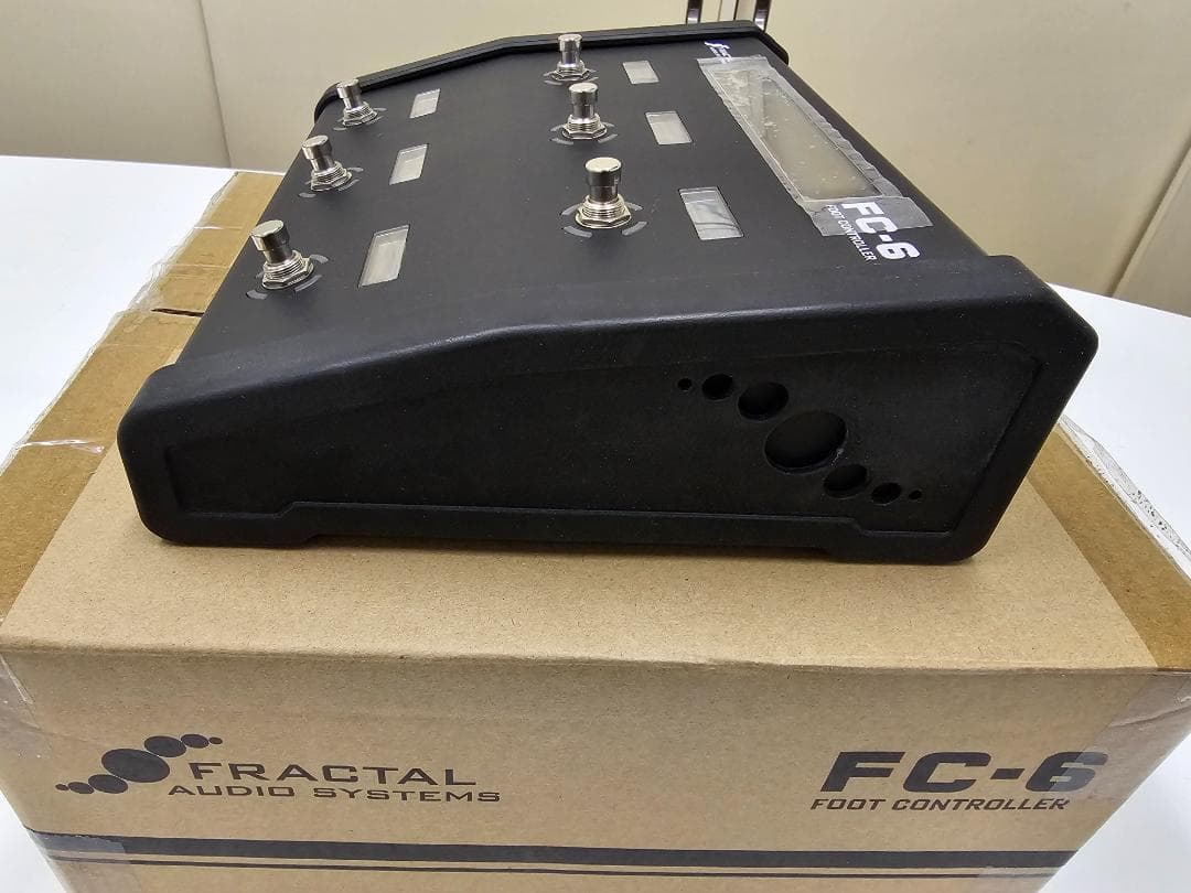 値引き応相談 ほぼ新品 Fractal Audio Systems FC-6