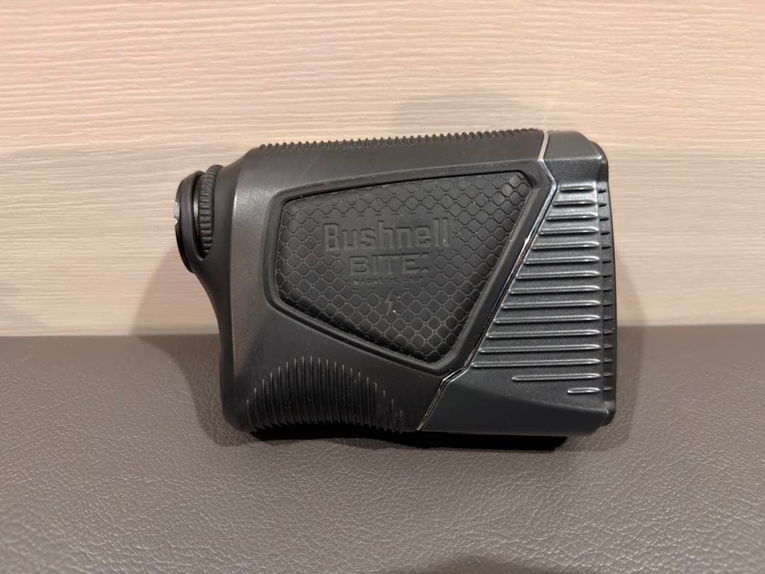 Bushnell Pro XE ブッシュネル ゴルフ距離計 ピンシーカー