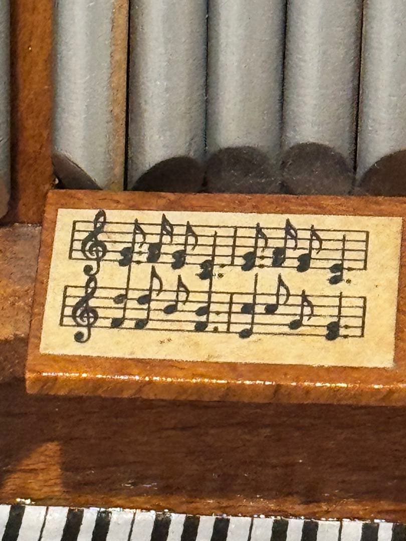 (28) CATATE 147 (BACH) スイス製リュージュ　オルゴール