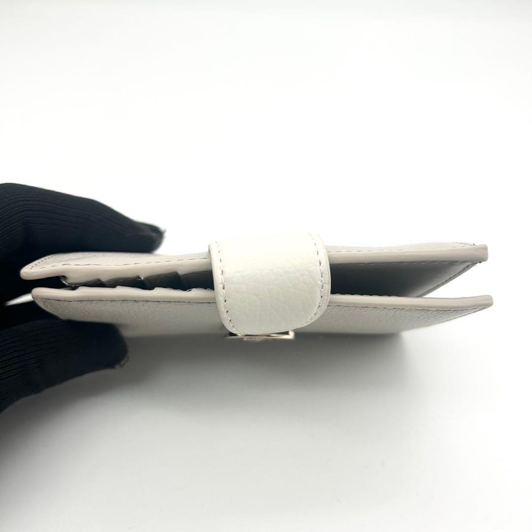 未使用級　FURLA　フルラ　二つ折り財布　レザー　バイカラー　アーチロゴ