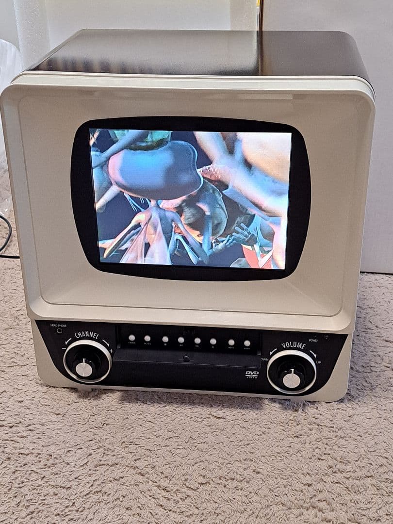 D*i様 【レトロ】DVDプレーヤー付き液晶テレビ セブンイレブン 当選品