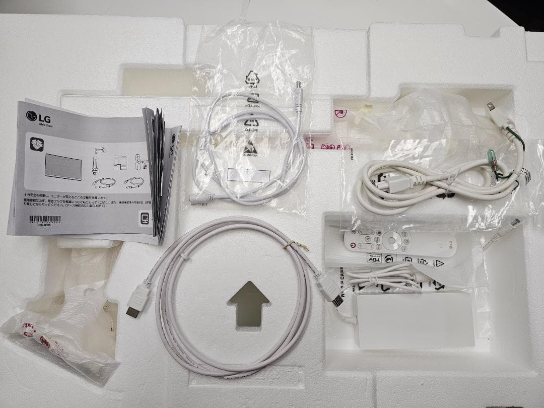 美品 LG 4k SMART Monitor チューナーレスTV 31.5インチ