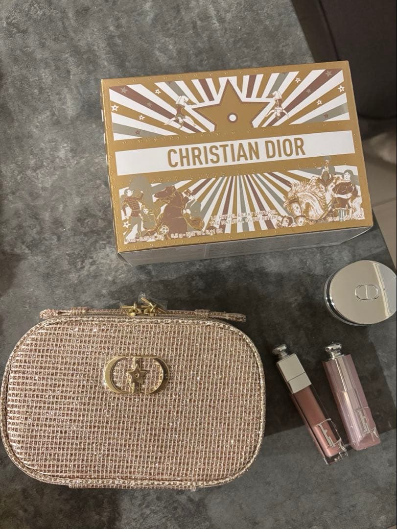 Dior クリスマスコフレ ポーチ付き