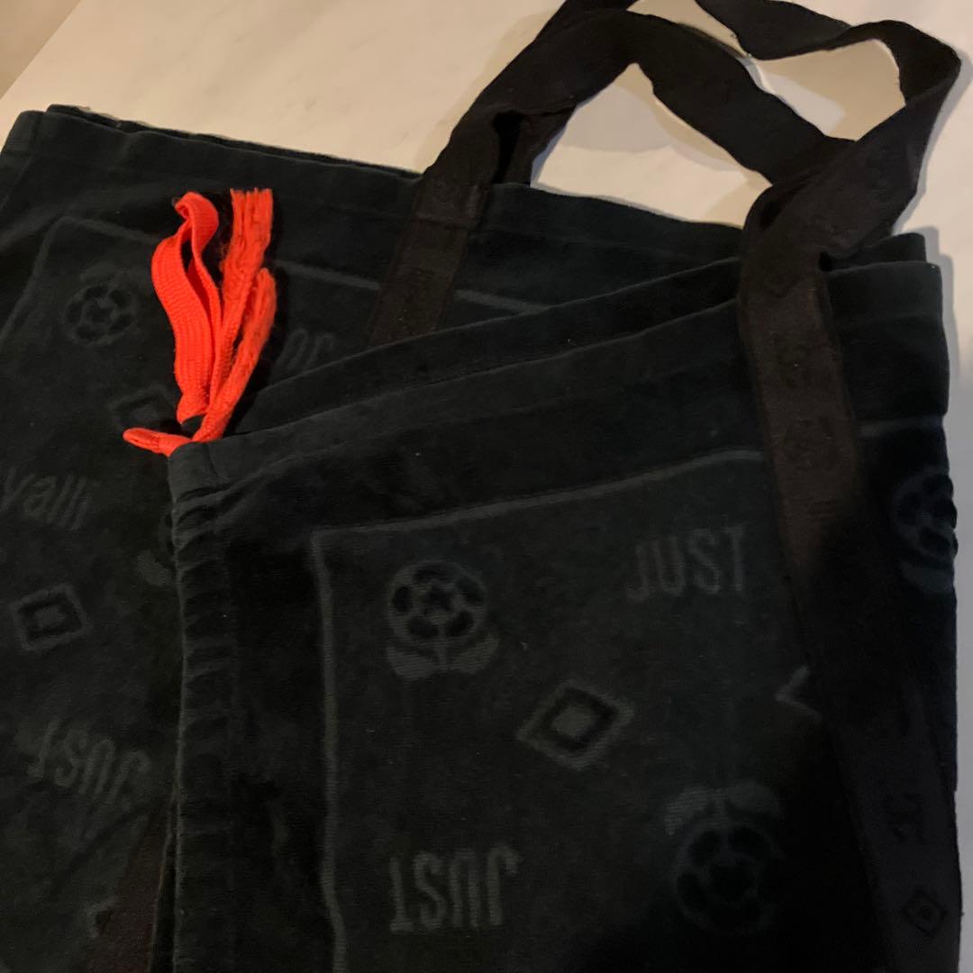 JUST CAVALLI. タオルケット　ブランケット