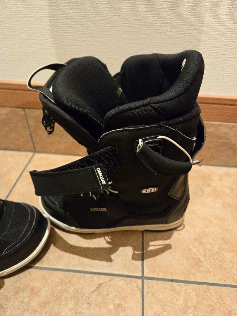 DEELUXE ID ブーツ スノボ グラトリ 軽量モデル