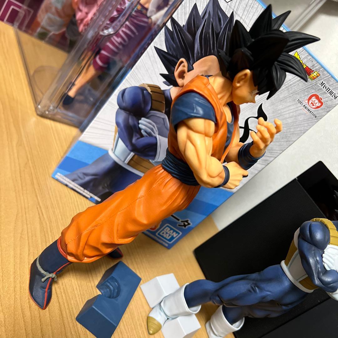 ドラゴンボール一番くじSTRONG CHAINS孫悟空 ・ベジータフィギュア