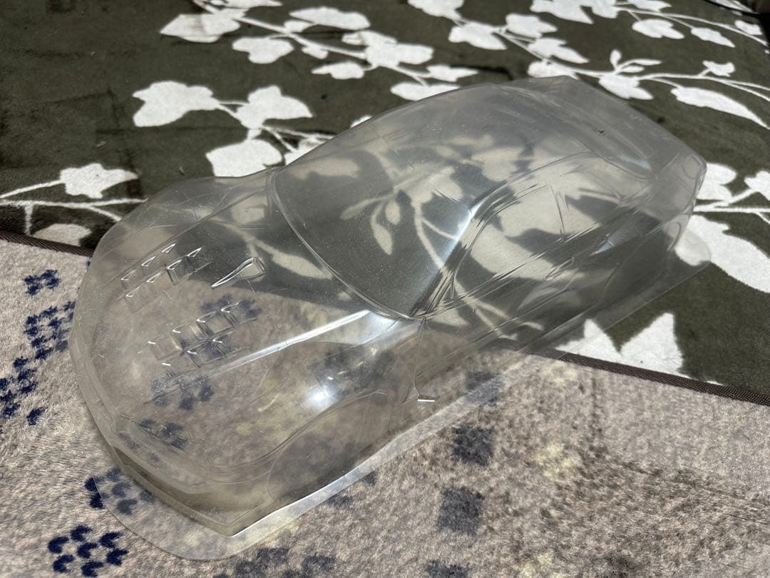 タミヤ　ツーリング用　ボディ4枚おまけ1枚