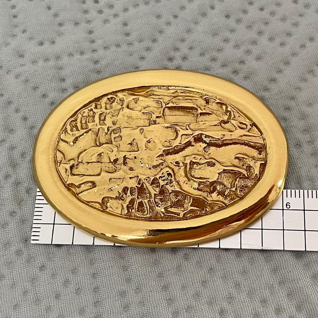 Made in France ヴィンテージ YSL イヴサンローランのブローチ