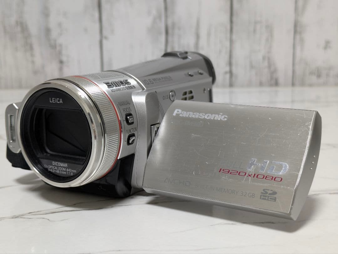 Panasonic　HDC-TM300　SDカード付き