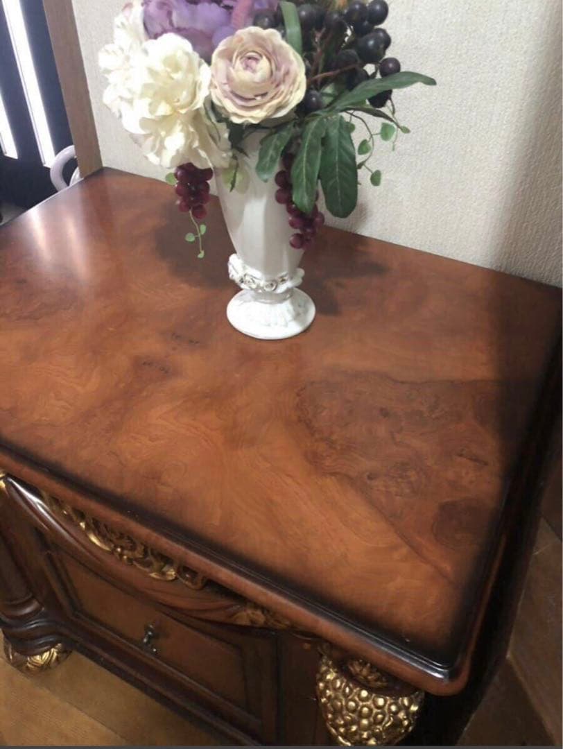 イタリア　輸入　高級家具　medea メデア　家具お好きな　美品　マホガニー 材