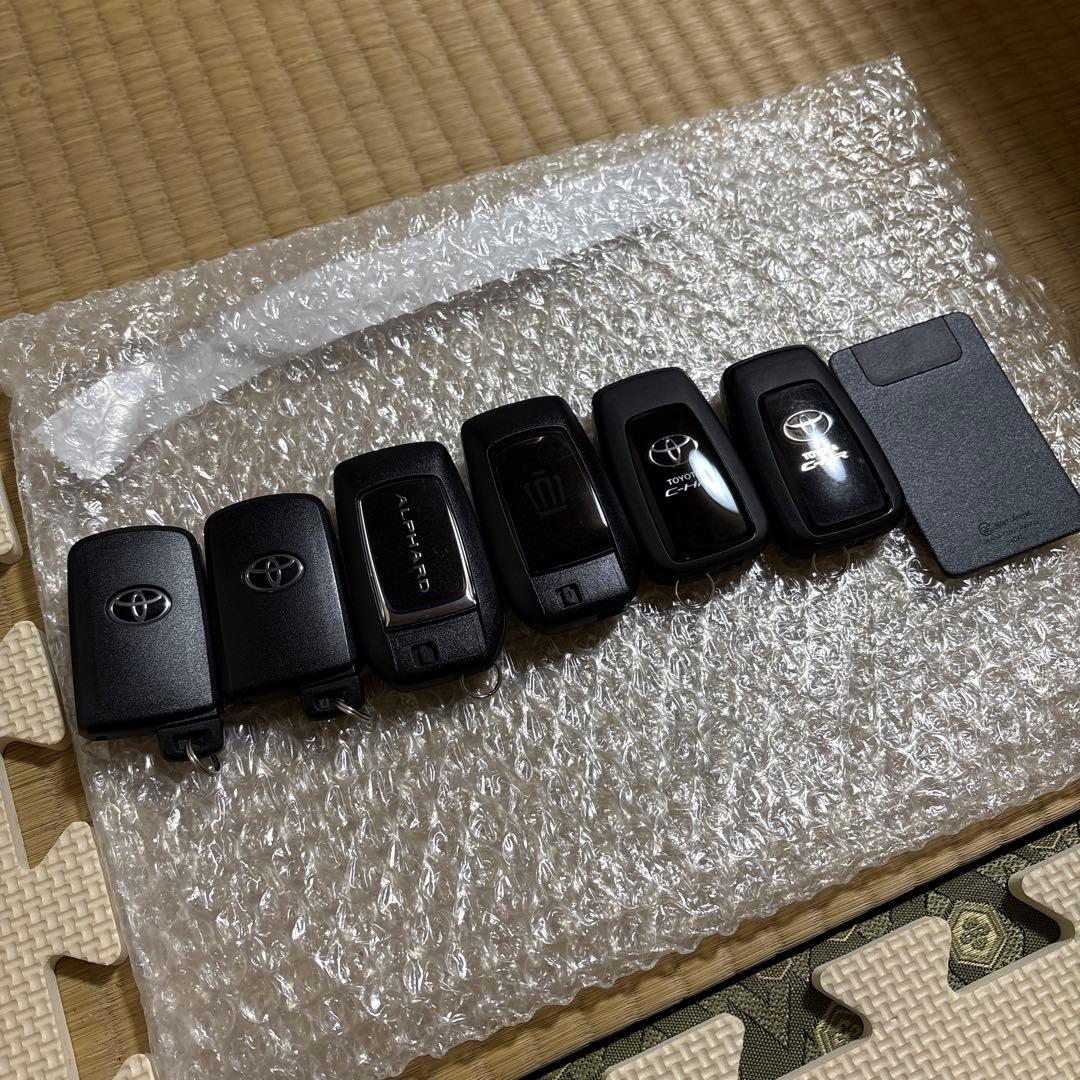 トヨタ　スマートキー　ジャンクセット　B