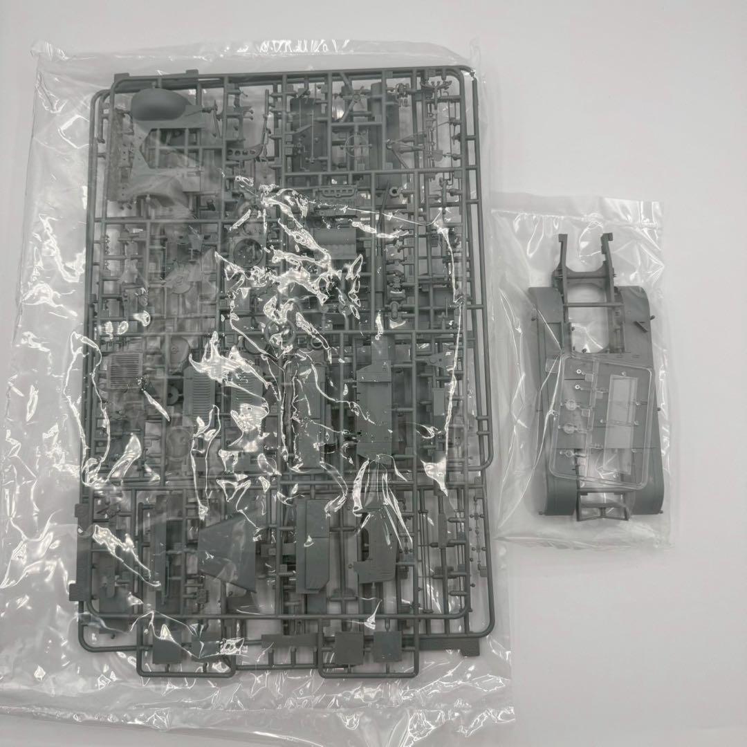 ドラゴン 1/35 Sd.Kfz.7 8トンハーフトラック&88mmプラモデル