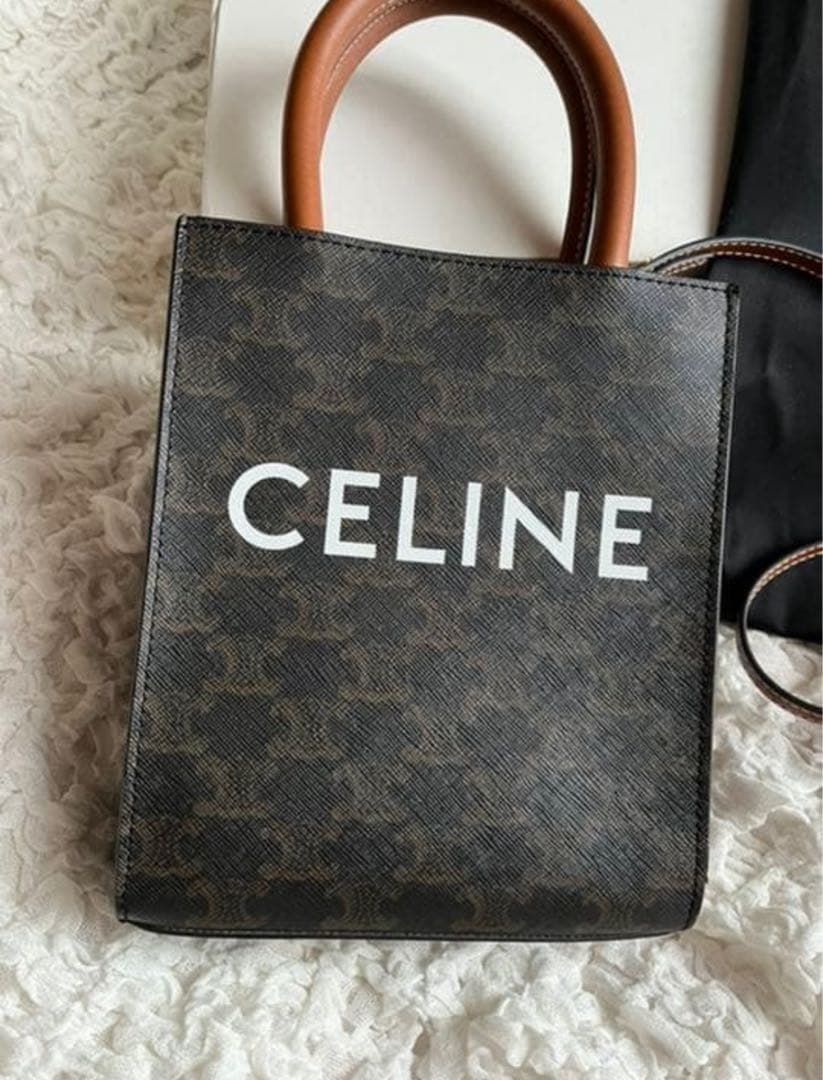 CELINE ロゴ ショルダーバッグ