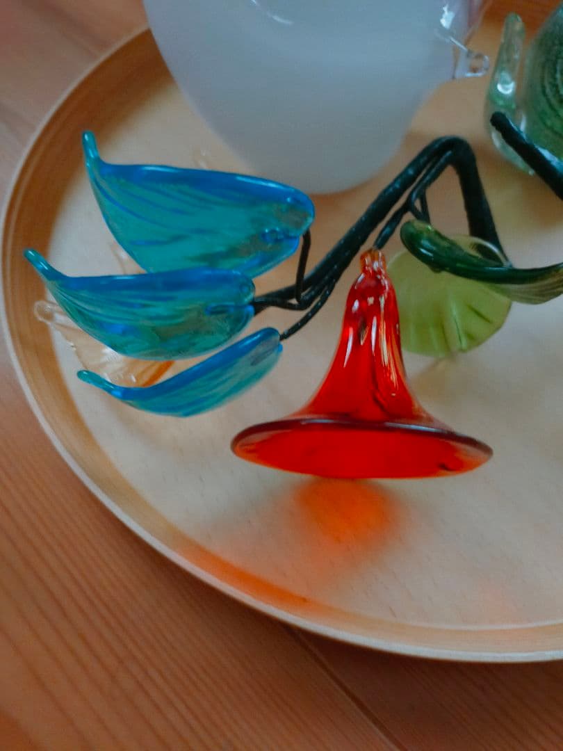 IDEE 秋山花 アート 琉球ガラス 白鳥 猫 フラワーベース