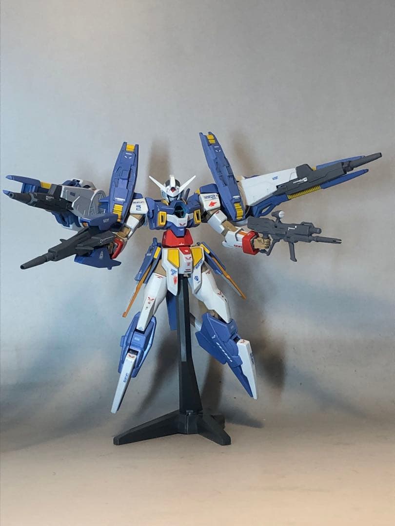 HG ガンダムAGE2 アルティメス完成品  ガンプラ