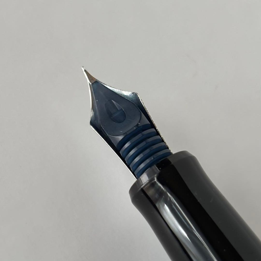 PILOT カスタムヘリテイジ91 Fニブ　細字