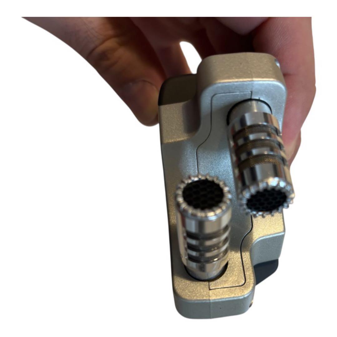 ZOOM H4n ハンディレコーダー