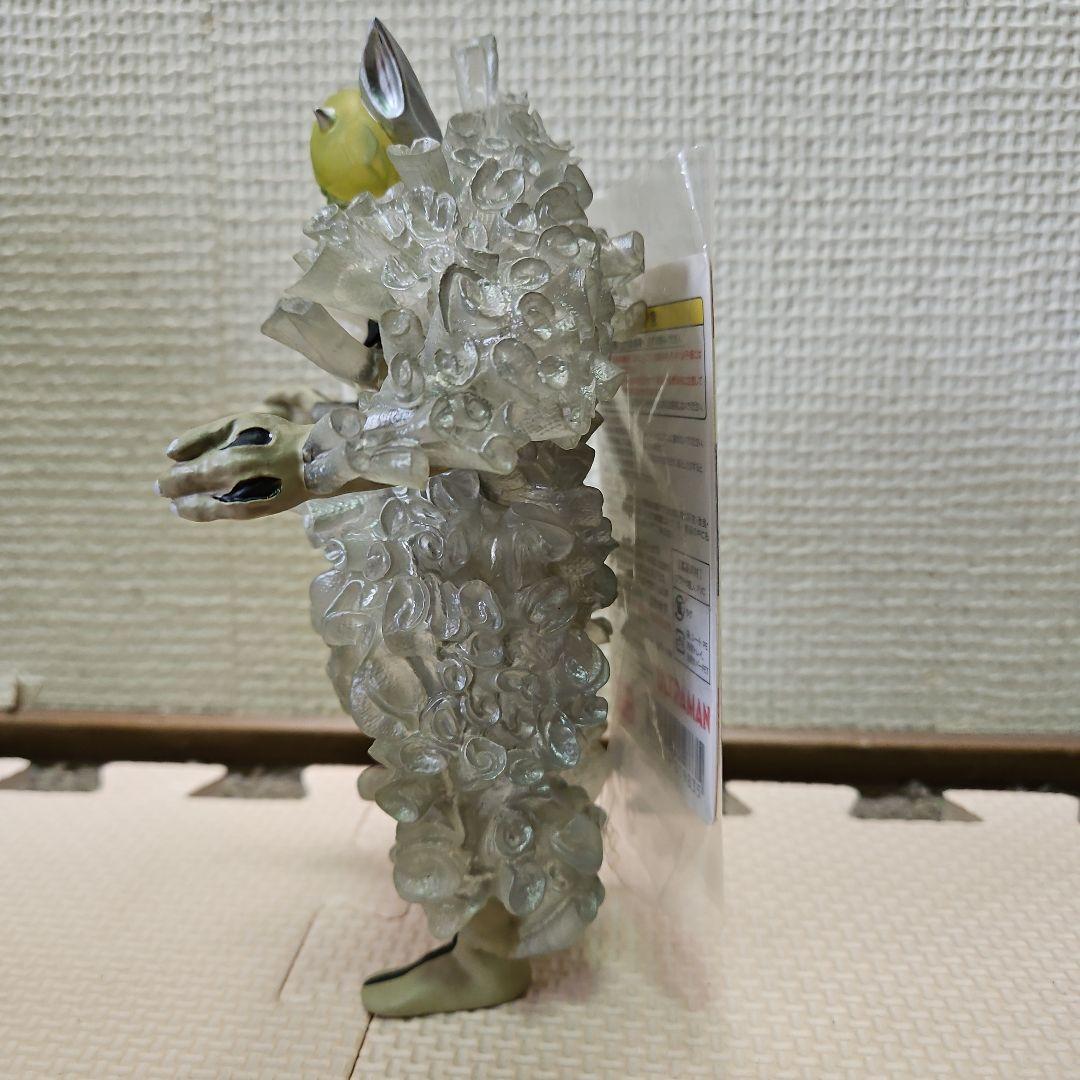 ウルトラ大怪獣シリーズ5000　プラチク星人