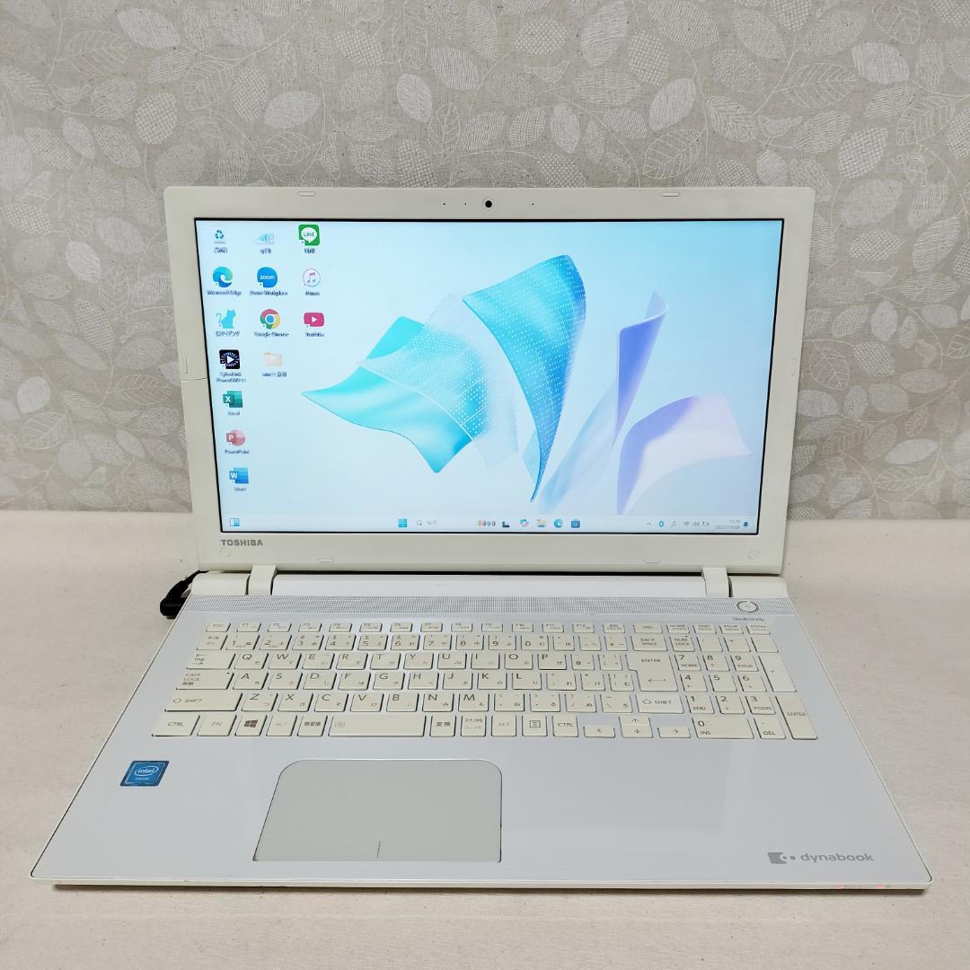 406 最新Windows 11 SSD1TBノートパソコンすぐ使える