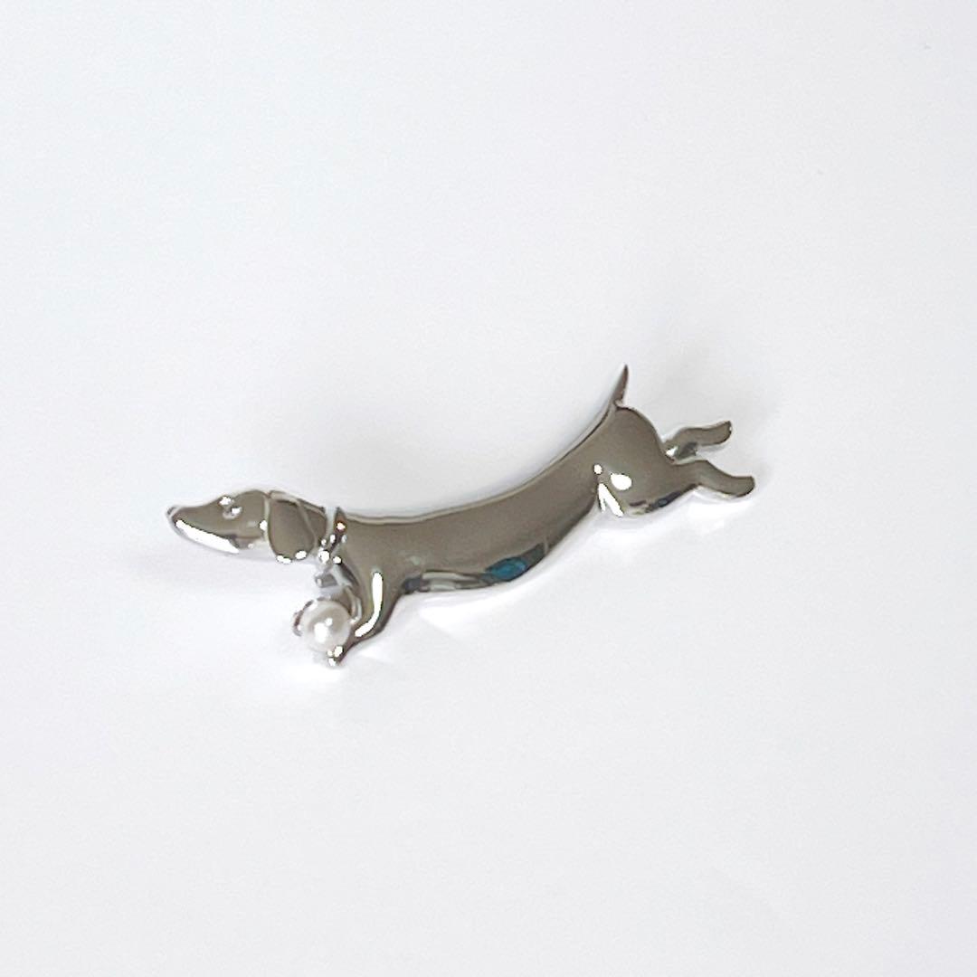 ミキモト MIKIMOTO ブローチ パール ダックスフント 犬 真珠 シルバー