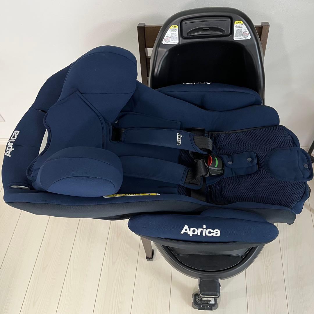 【値下げ】Aprica ディアターン プラス ISOFIX チャイルドシート