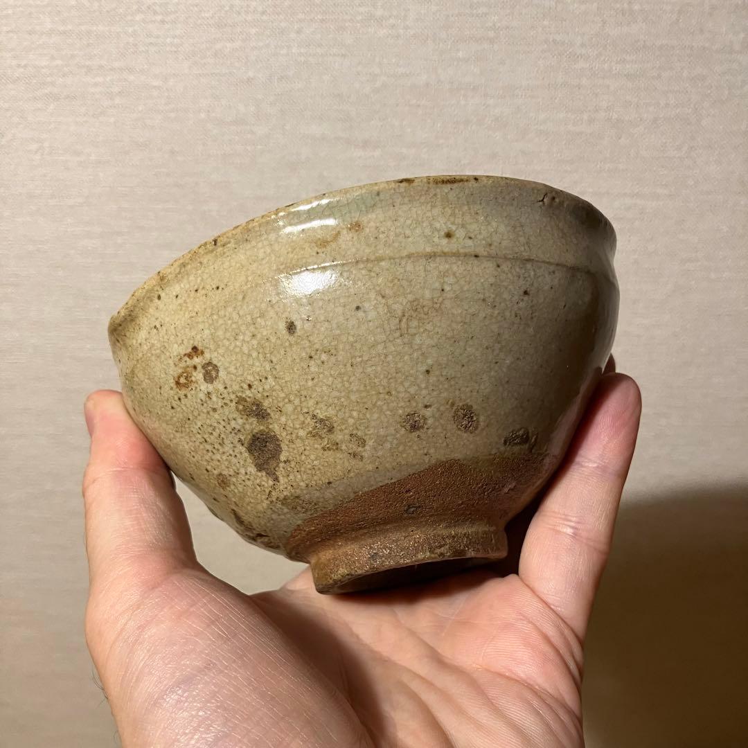 片口にもなる古唐津茶碗　桃山時代