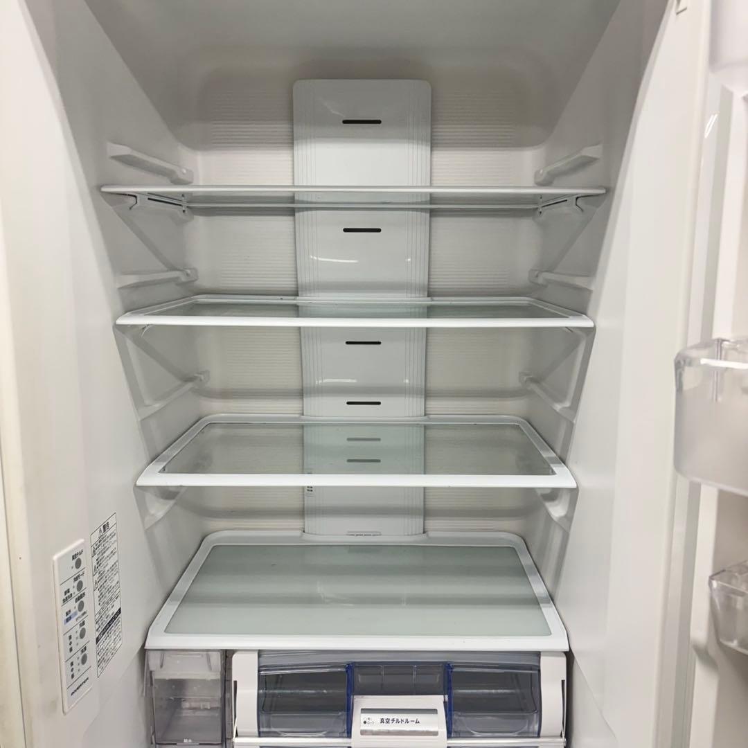 646 日立　大型冷蔵庫　375L 300L強　家庭用　自動製氷　小型　ホワイト
