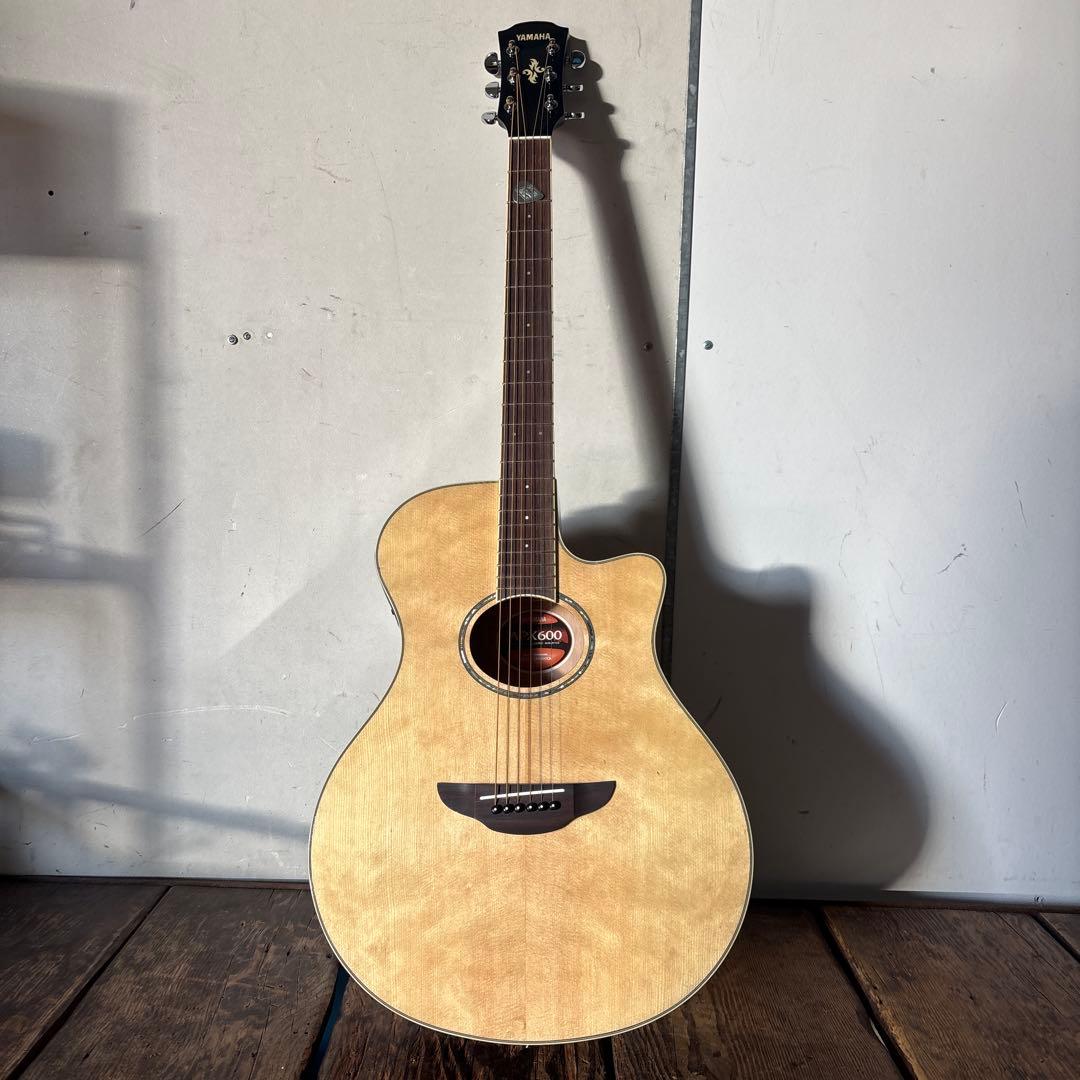 美品 Yamaha APX600 アコースティックギター