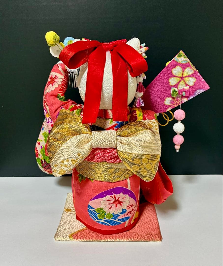 【ねこの創作人形】ちりめん細工　縮緬細工　招き猫　まねき猫　和風猫