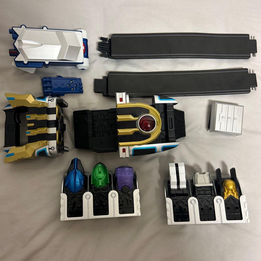 【仮面ライダーイクサ】CSM イクサベルト＆イクサライザー