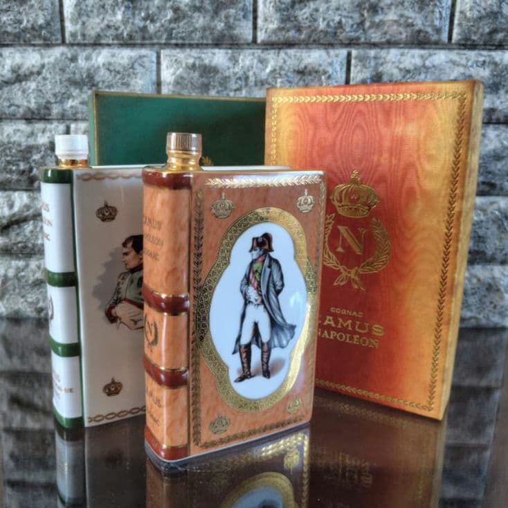 カミュ CAMUS ブック 陶器ボトル 未開栓×2 空容器×1 コニャック 古酒