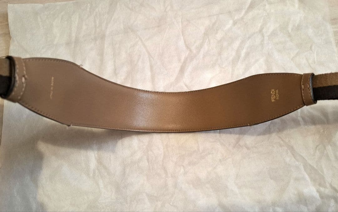 FENDI　ブラウンレザーショルダーストラップ