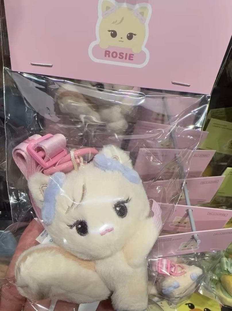 blackpink ポップアップ ペンライト　ストラップ　リサ