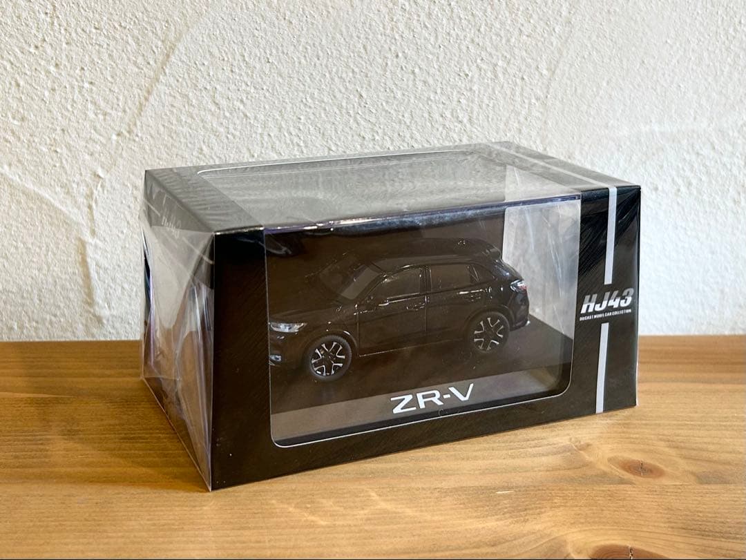 ホンダ ZR-V e:HEV 1/43 クリスタルブラック ミニカー