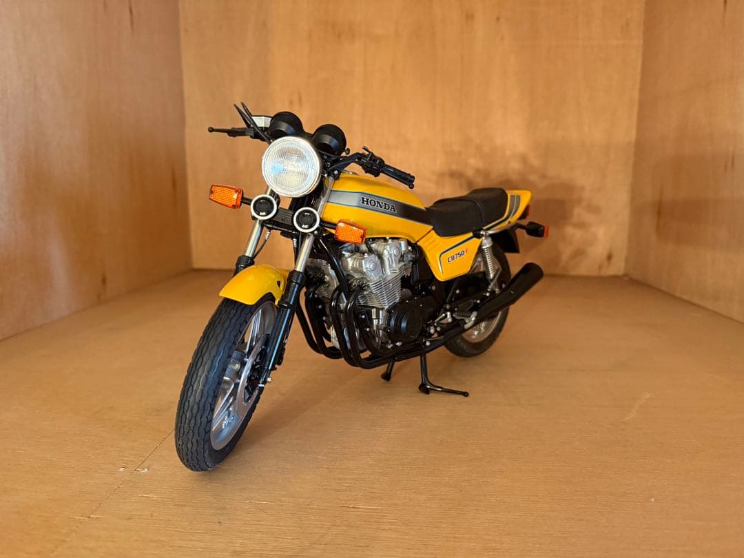 【O-1988】タミヤ ホンダ CB750F プラモデル 1/6 ジャンク