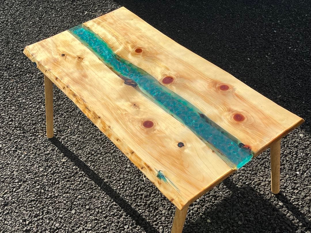 【ヒノキ】おしゃれ　ローテーブル レジンテーブル　リバーテーブル