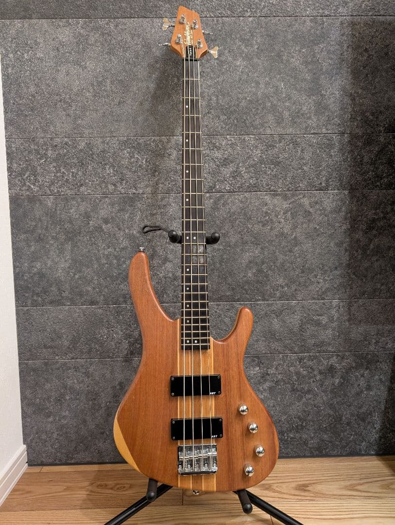 Washburn ワッシュバーン Force-4　ベース