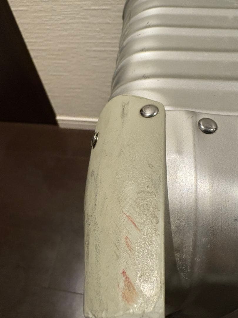 【稀少・廃番】 青ロゴ リモワ シルバー トパーズ 82L 4輪