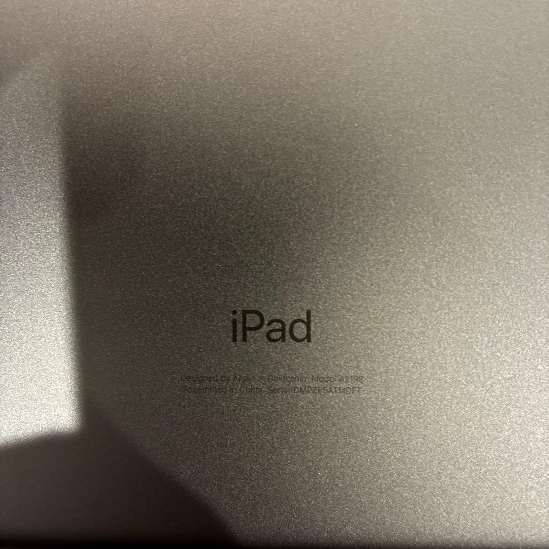 Apple iPad第7世代 10.2インチ 32GB
