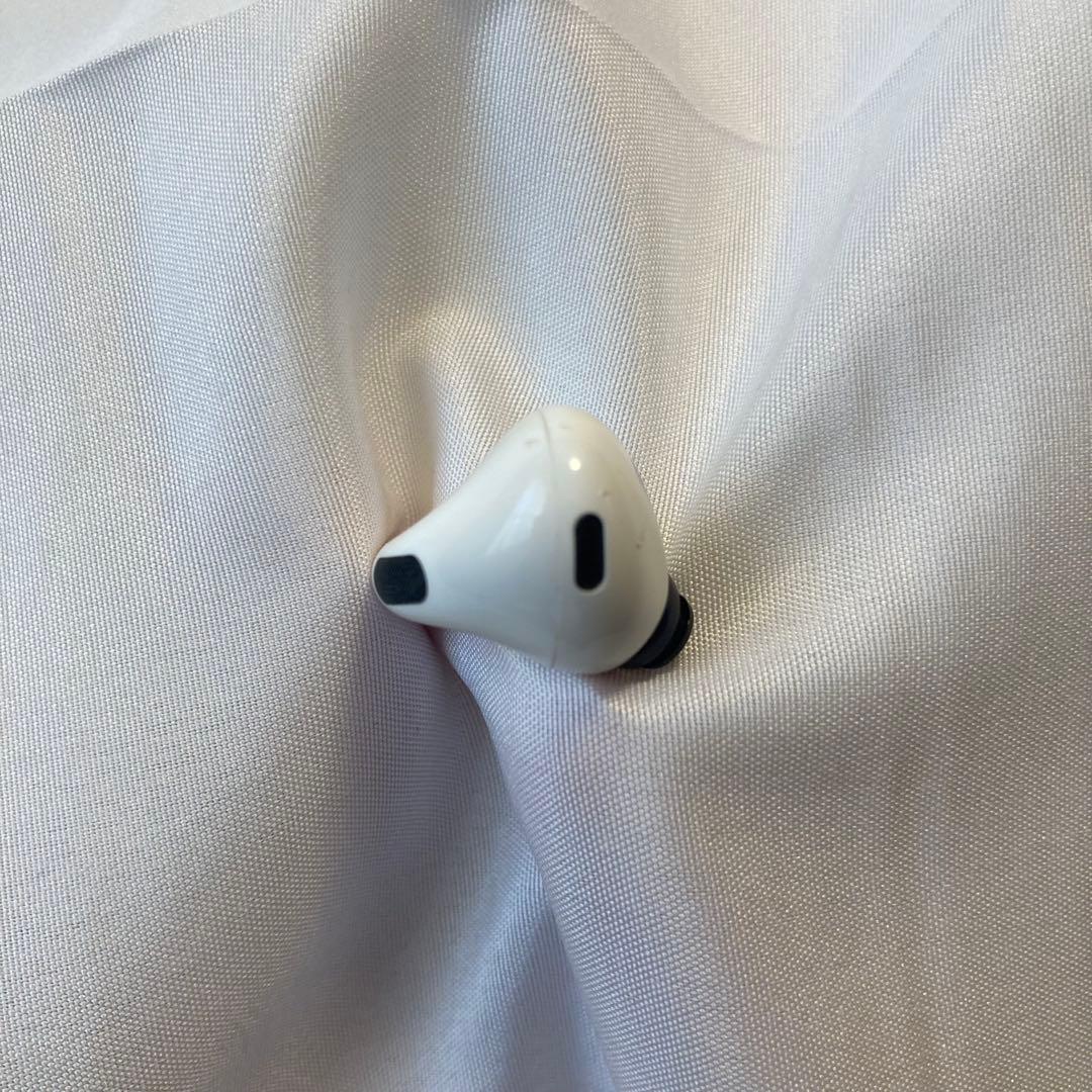 AirPods Pro第二世代 本体+ケースlightningポート