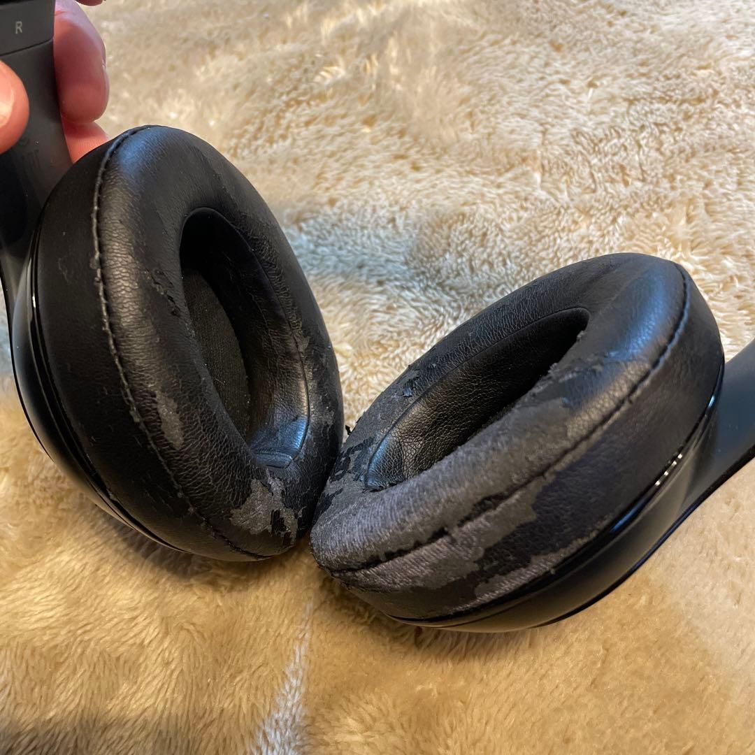 ヘッドホン beats