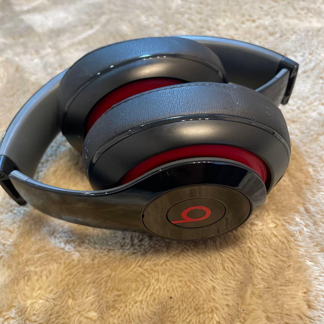 ヘッドホン beats