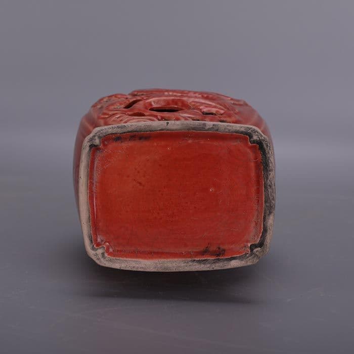 薪窯紅釉二重透かし彫り竜両耳扁瓶  現代工芸品 美術品 置物