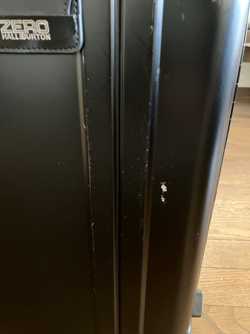 ゼロハリバートン アルミ キャリーバッグ スーツケース 機内持ち込み可能 黒