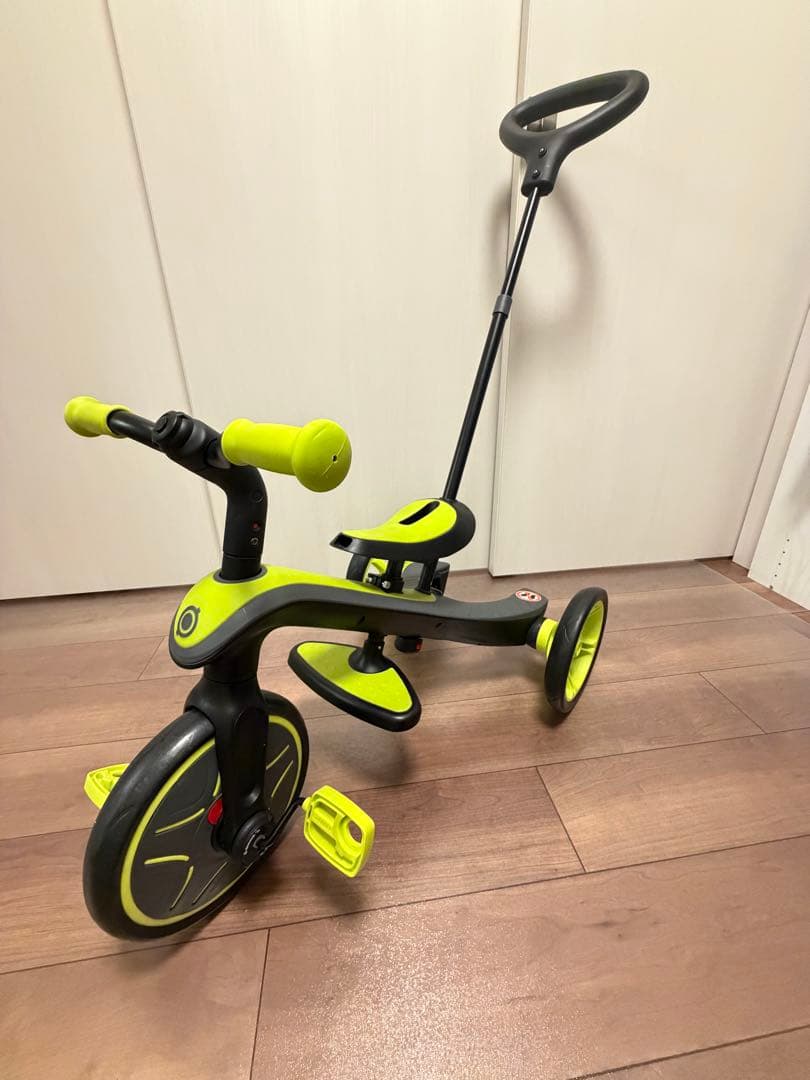 GLOBBER エクスプローラートライク 3in1 (室内利用)