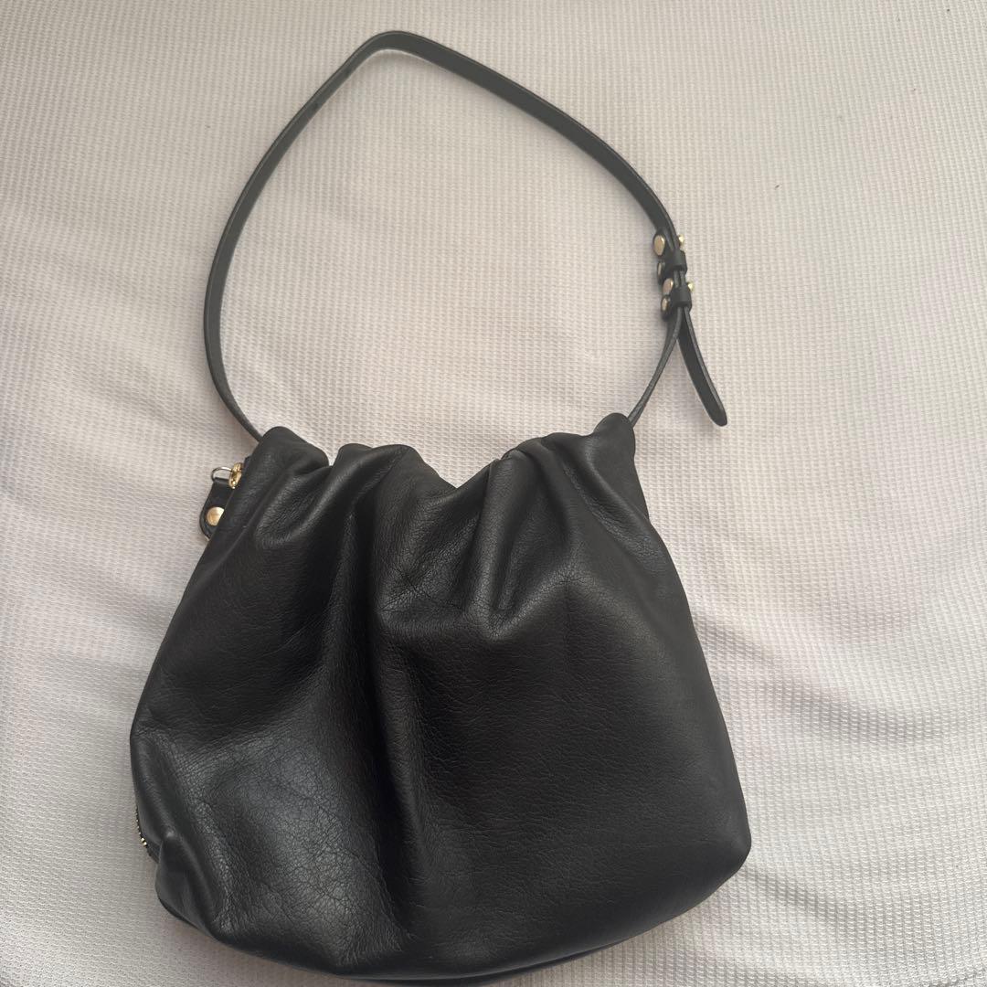 gemeil レザーワンハンドルバック　ブラック